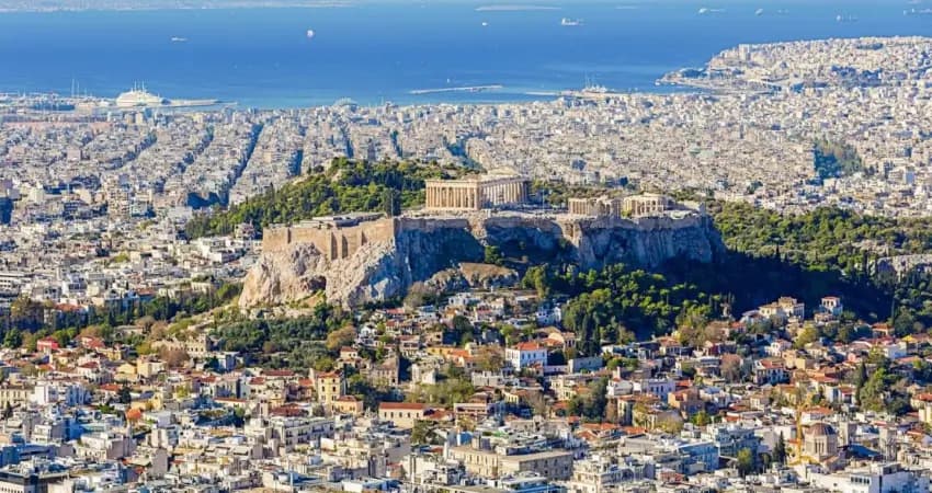 ATHENS & SANTORINI Experience the Best of Greece — Two Iconic Destinations, One Unforgettable Journey