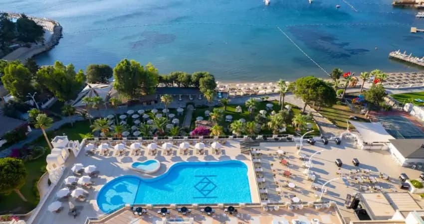 Azka Otel