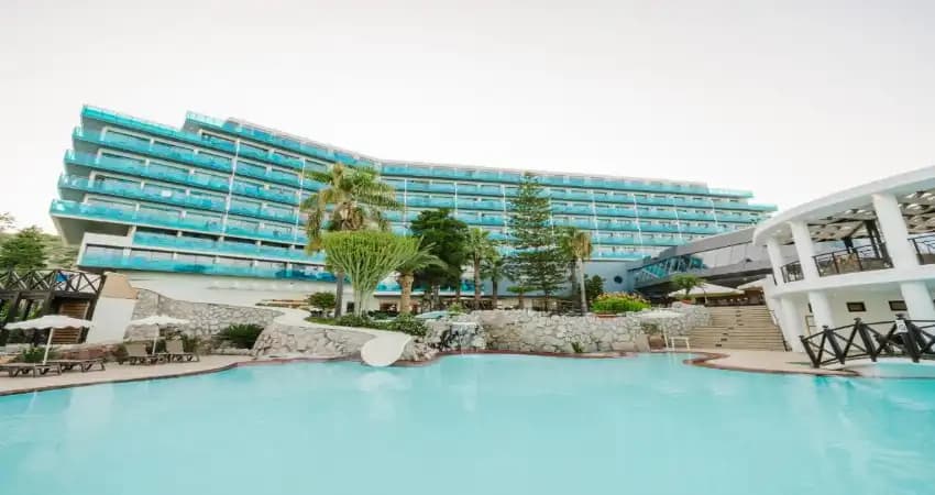 Calypso Beach Hotel