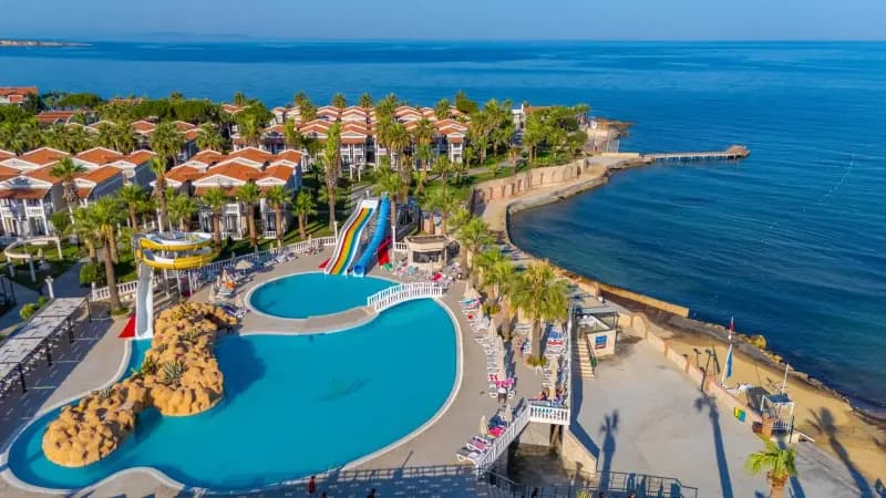 Lucas Didim Resort
