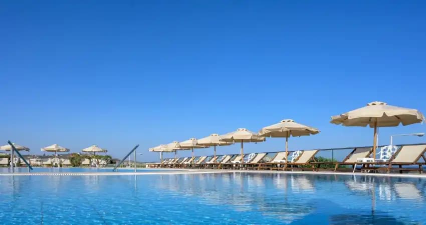 Royal Bay Suites
