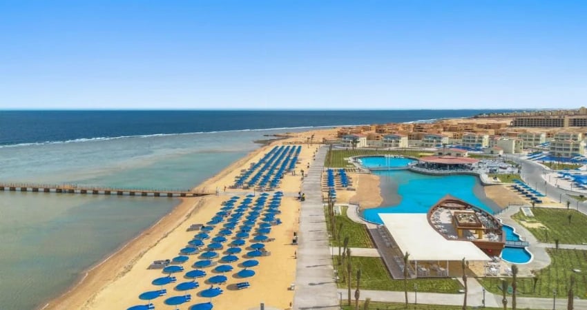 A vibrant Red Sea escape combining beachfront relaxation, family adventures and Egyptian hospitality view 2