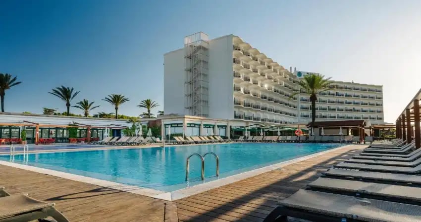Alua Illa De Menorca main view