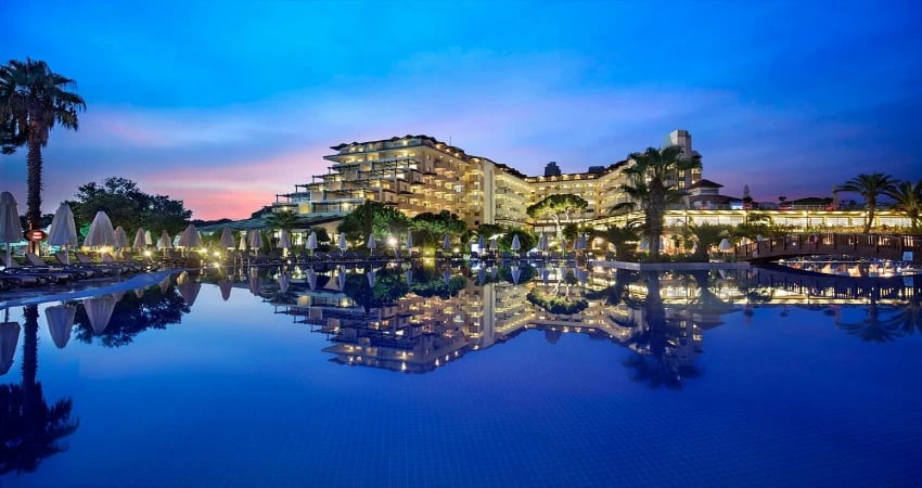 Bellis Deluxe Hotel main view