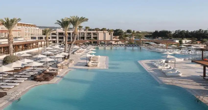 Helea Lifestyle Beach Resort main view
