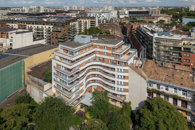 Escala Hotels & Suites view 2