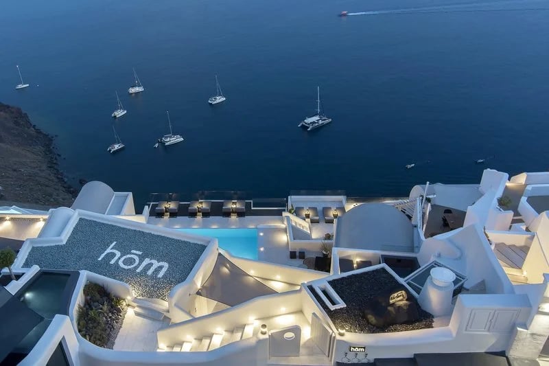 Hom Santorini view 3