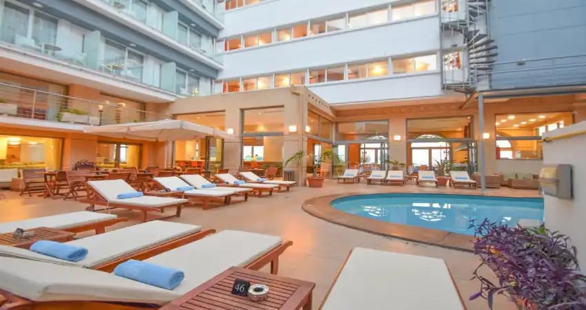 Hotel Ibiscus main view