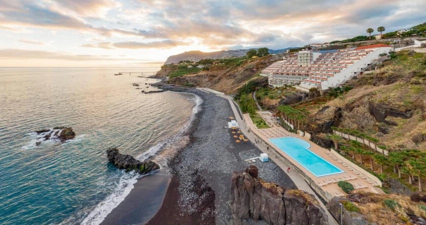 Orca Praia main view