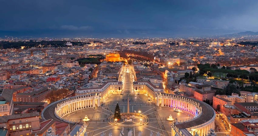Venice, Rome & Paris: A European Escape of Romance, History & Elegance view 3