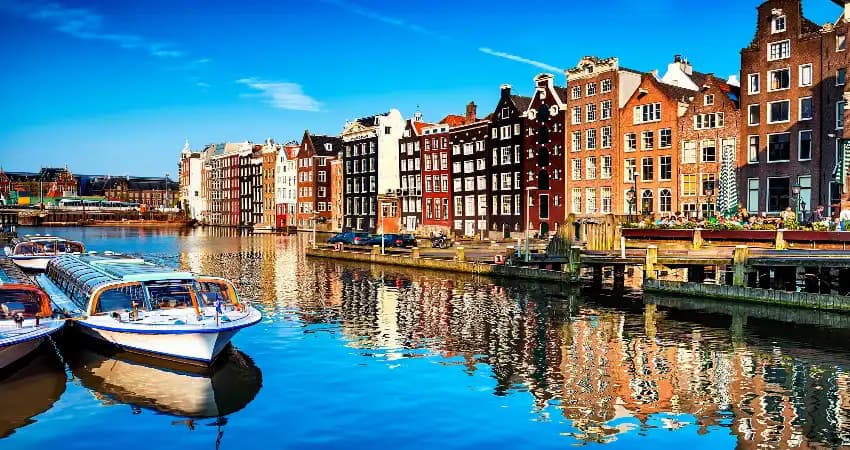Amsterdam, Berlin & Prague Multi-Centre Holiday: Iconic Cities & Cultural Highlights
