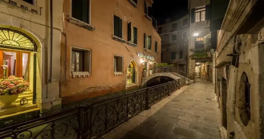 Hotel Ca' Dei Conti view 3