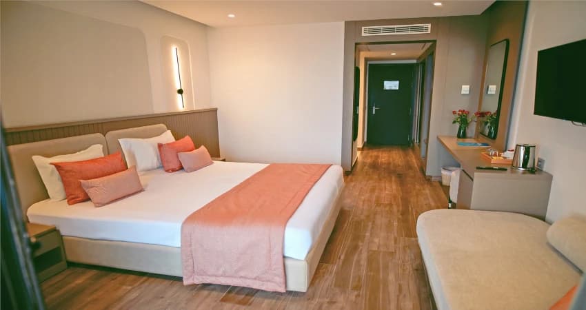Free Room Upgrade