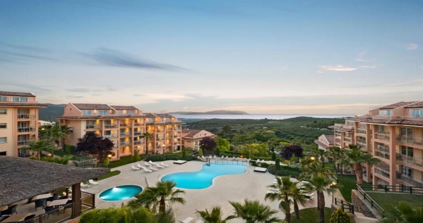 Unique Residence Hotel Golf & Spa (ex. Wyndham Residences Kusadasi Golf And Spa) main view